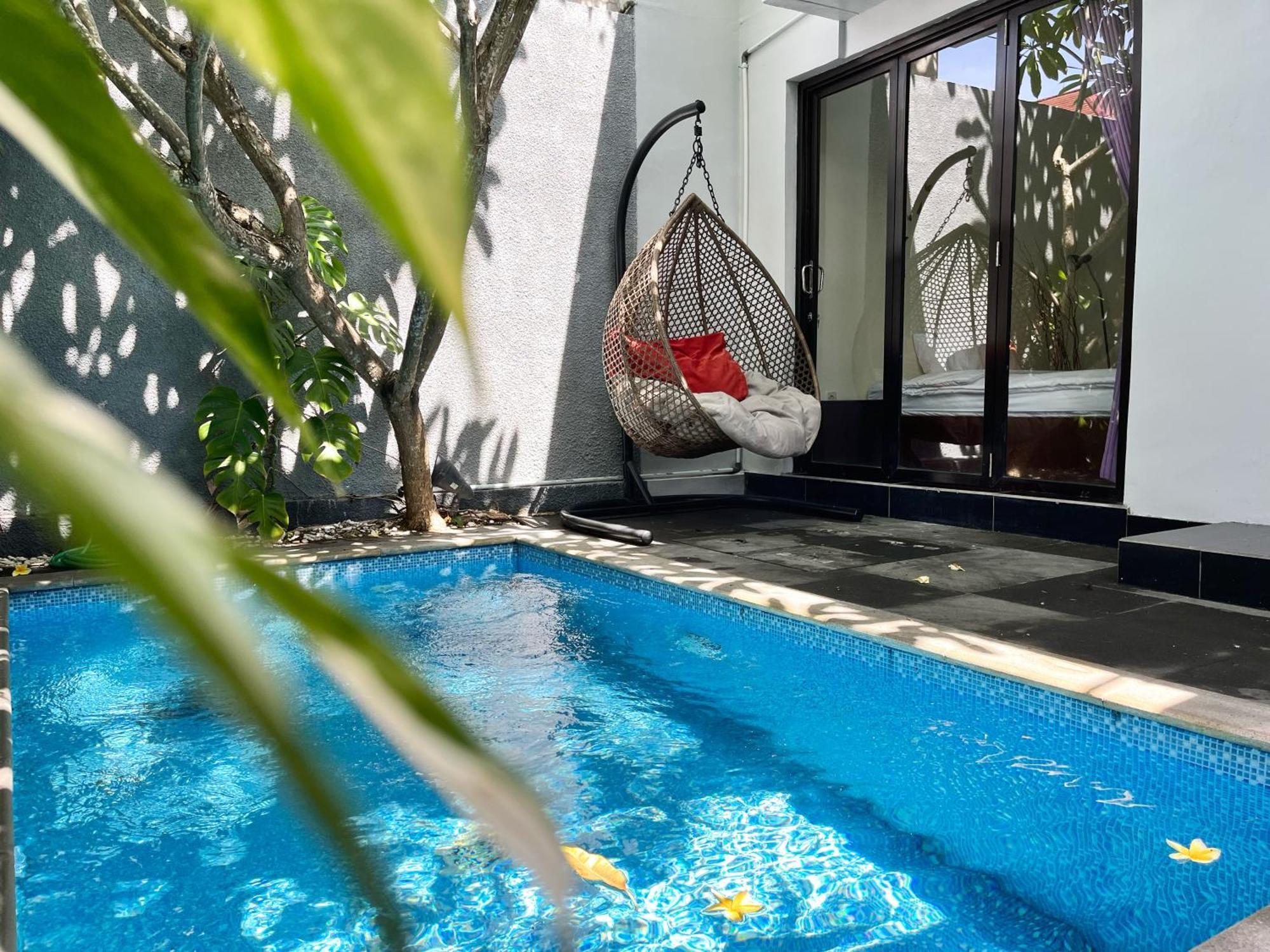 Beranda With A Pool By Balibenefit Villa *